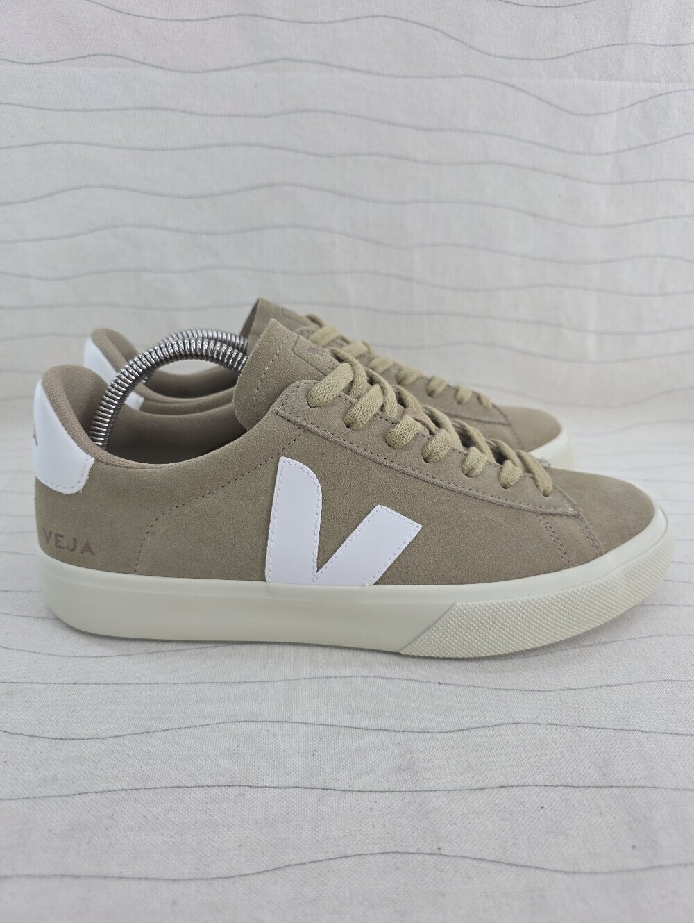 Veja Mens Campo Suede Dune White Casual Sneakers Shoes Size 8 Men/ 10 Wmn